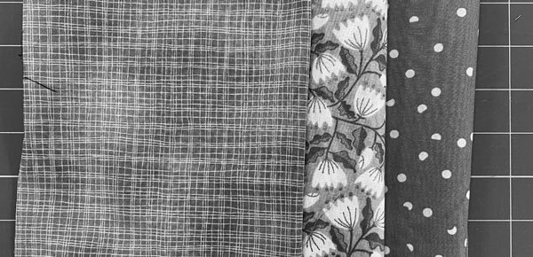 Using my iPhone to decide the values of my fabric choices