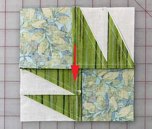 The last seam in the Corner unit is pressed down toward the DR-B/#5 patch The last seam in the Corner unit is pressed down toward the DR-B/#5 patch