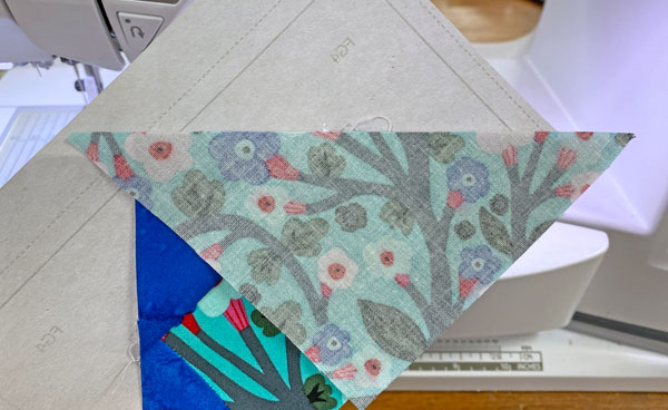 cross-and-square-quilt-block-fg-9.jpg cross-and-square-quilt-block-fg-9.jpg