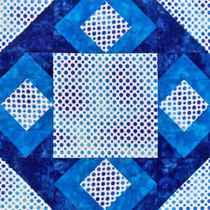 Click here to learn to make a Cupid's Arrowpoint  quilt block 