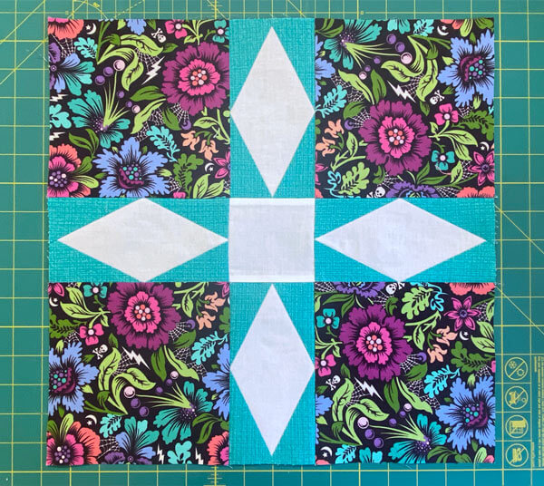 The finished Darting Minnows quilt block The finished Darting Minnows quilt block