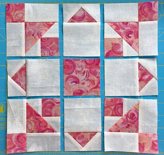 Arrange your units to form the Diamond Ring design Arrange your units to form the Diamond Ring design