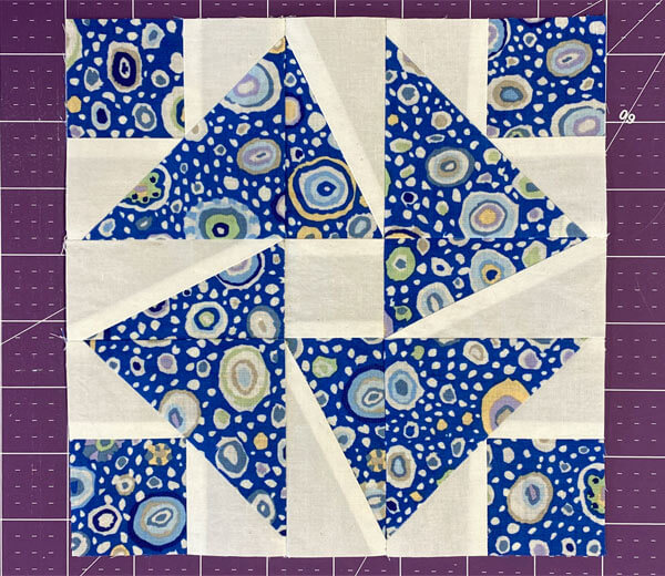 A finished Follow the Leader quilt block A finished Follow the Leader quilt block