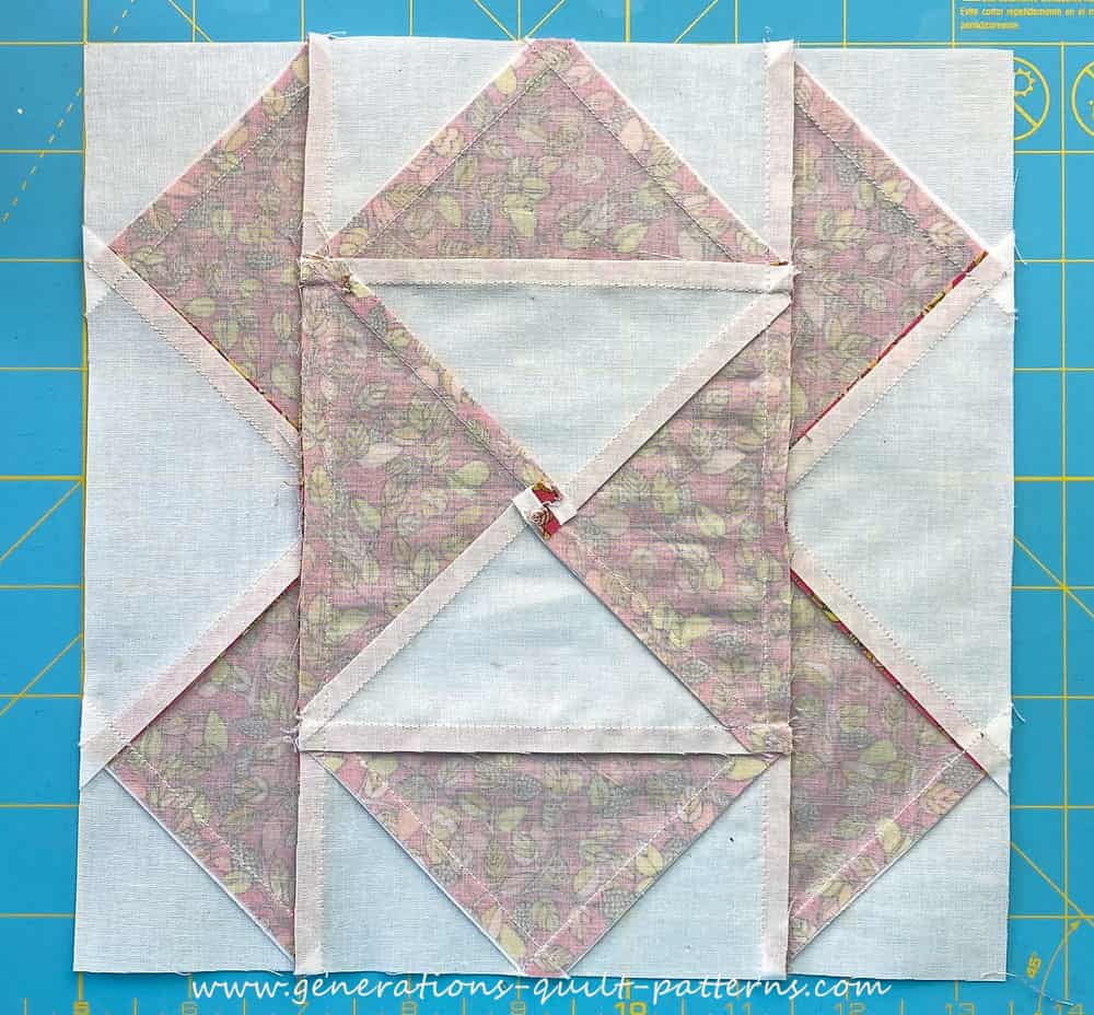 The backside of our finished Fool's Puzzle quilt block The backside of our finished Fool's Puzzle quilt block