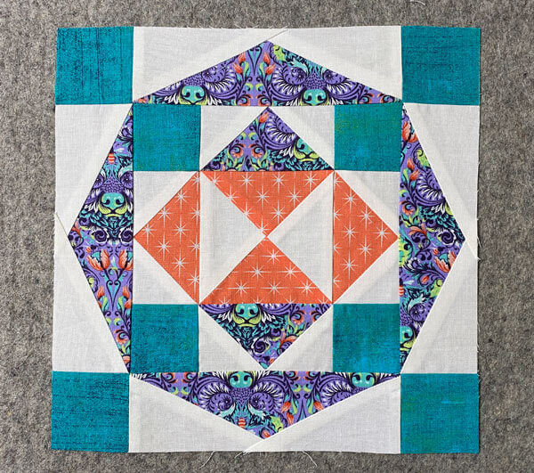 Our finished sample Fort Knox quilt block