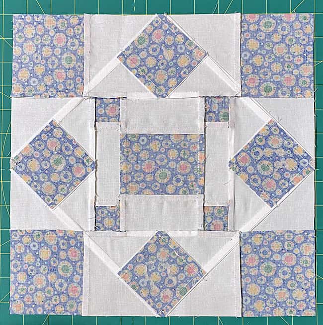 The back of the sample Hull's Victory block The back of the sample Hull's Victory block