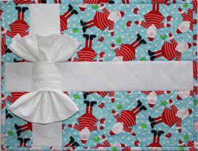 Presently Wrapped Christmas quilt pattern by Jo-Lydia's Attic