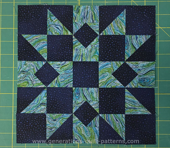 The finished Rocky Mountain Chain quilt block