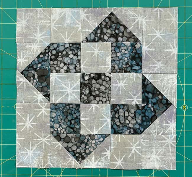 The finished sample Rolling 9-Patch quilt block The finished sample Rolling 9-Patch quilt block