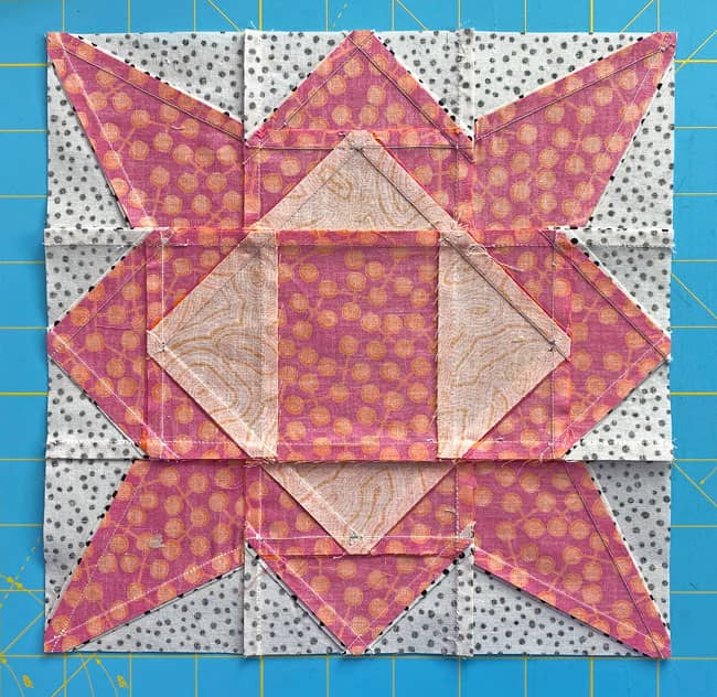 The sample Shaded Compass from the backside The sample Shaded Compass from the backside