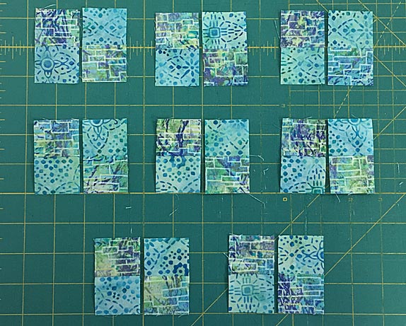 Arrange the 4-patch units Arrange the 4-patch units